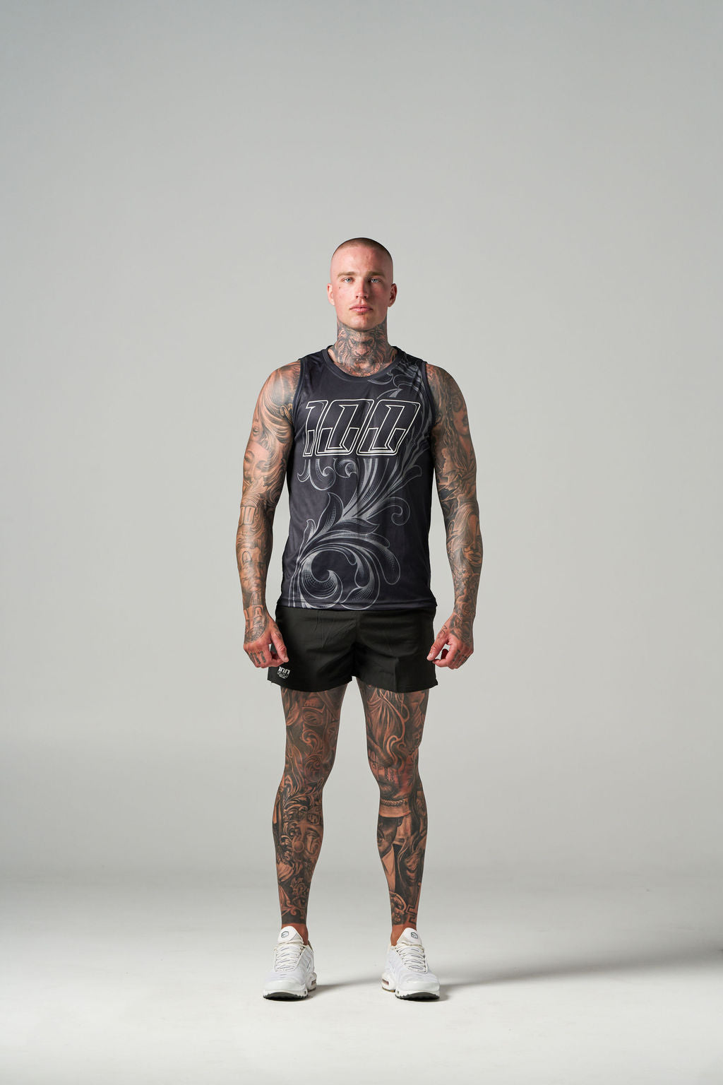 100 tank - black